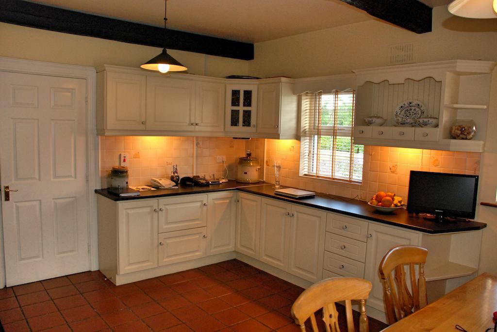 エニスコーシー Lemongrove House Bed & Breakfast エクステリア 写真